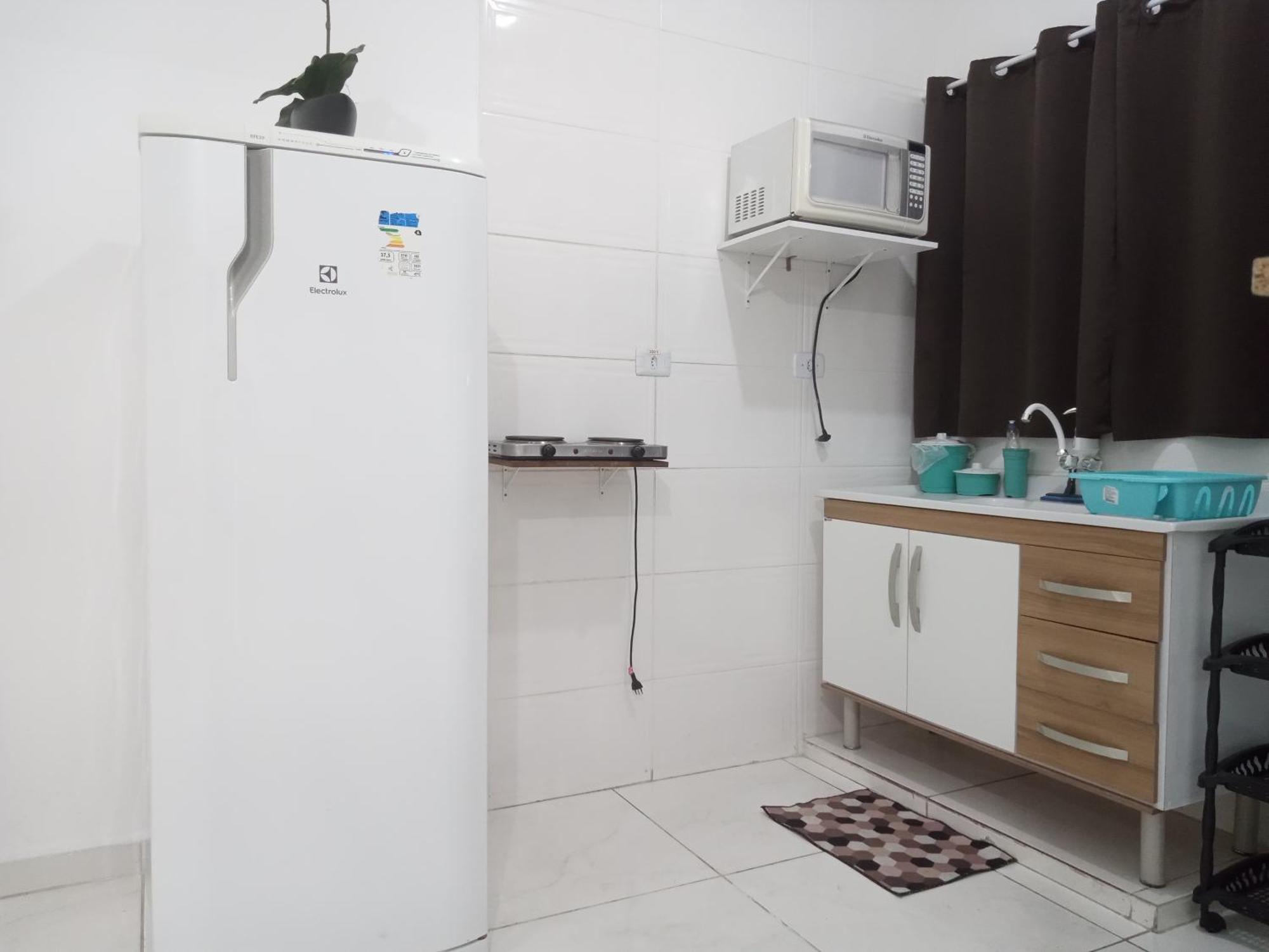 Loft10 Completo Ar Canais Assinat Garagem Internet Prox Aparecida E Industrias 平达莫尼扬加巴 外观 照片